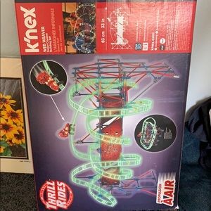 K’nex web weaver